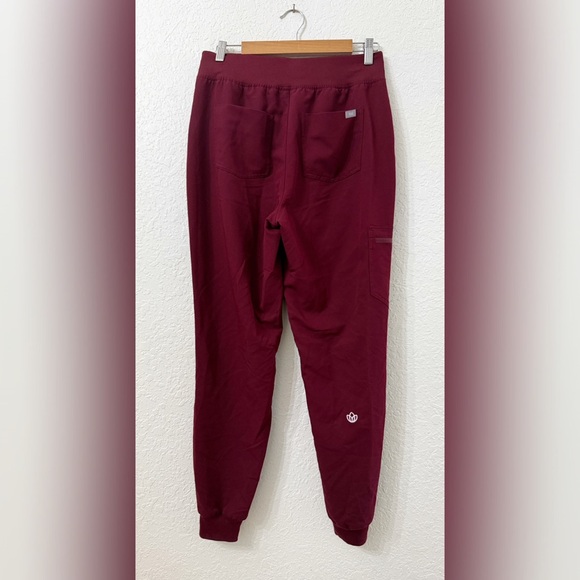 Figs High Waist Zamora Jogger Scrub Pants - Burgundy - M/T - Picture 4 of 11